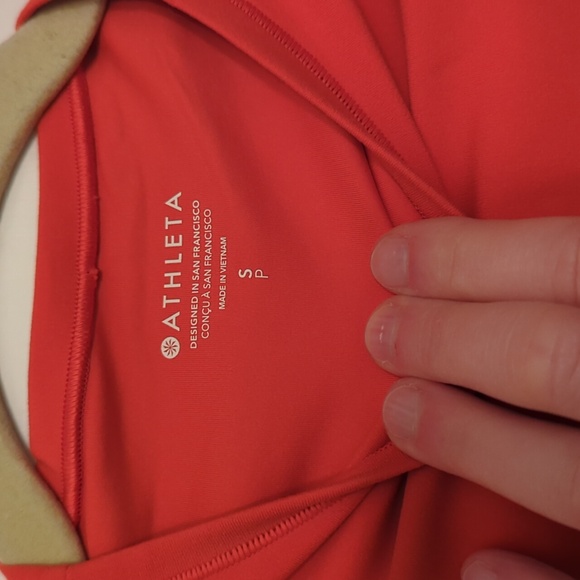 Athleta Transcend Ruched Tank - Picture 2 of 5